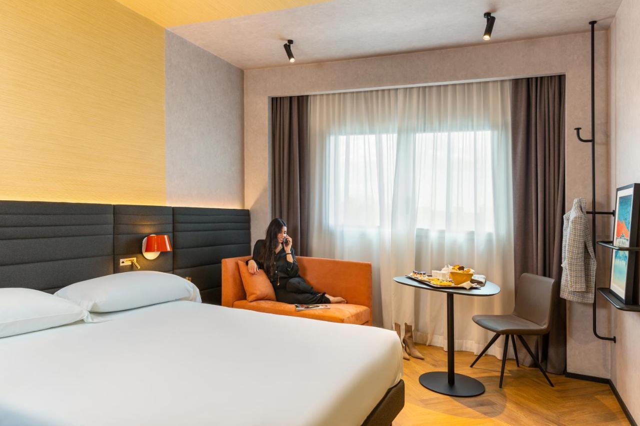 Novotel Caserta Sud Exteriér fotografie